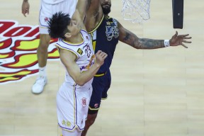 百家乐游戏_包含广东宏远CBA战胜山西汾酒周琦篮下强攻得分的词条