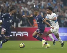 巴黎圣日耳曼法甲冠军